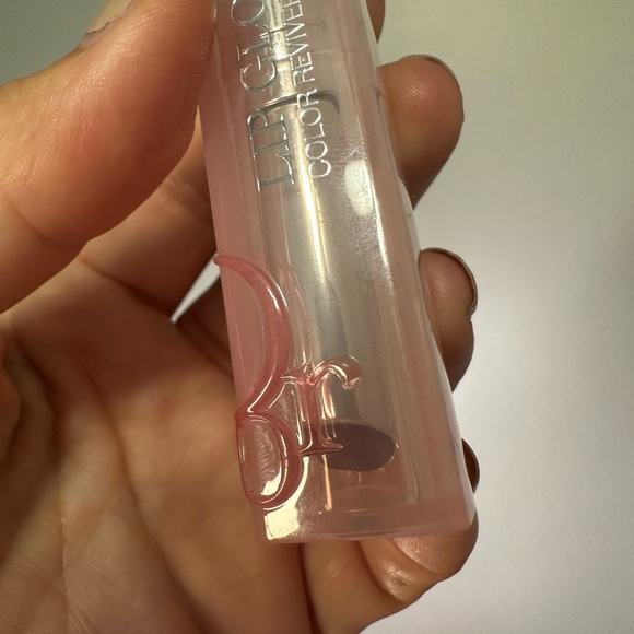 ✨🛍️ Dior Addict Lip Glow Balm - 006 Berry - Picture 5 of 6